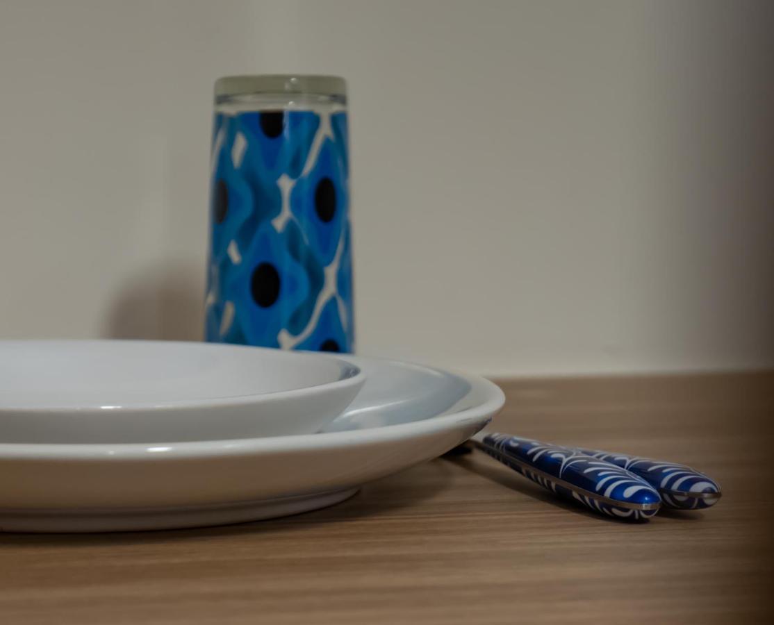 Max Blue Apartment, A Stay Like No Other Pireus Zewnętrze zdjęcie