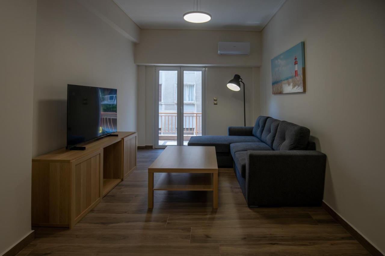 Max Blue Apartment, A Stay Like No Other Pireus Zewnętrze zdjęcie