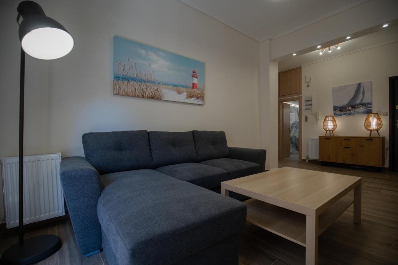 Max Blue Apartment, A Stay Like No Other Pireus Zewnętrze zdjęcie