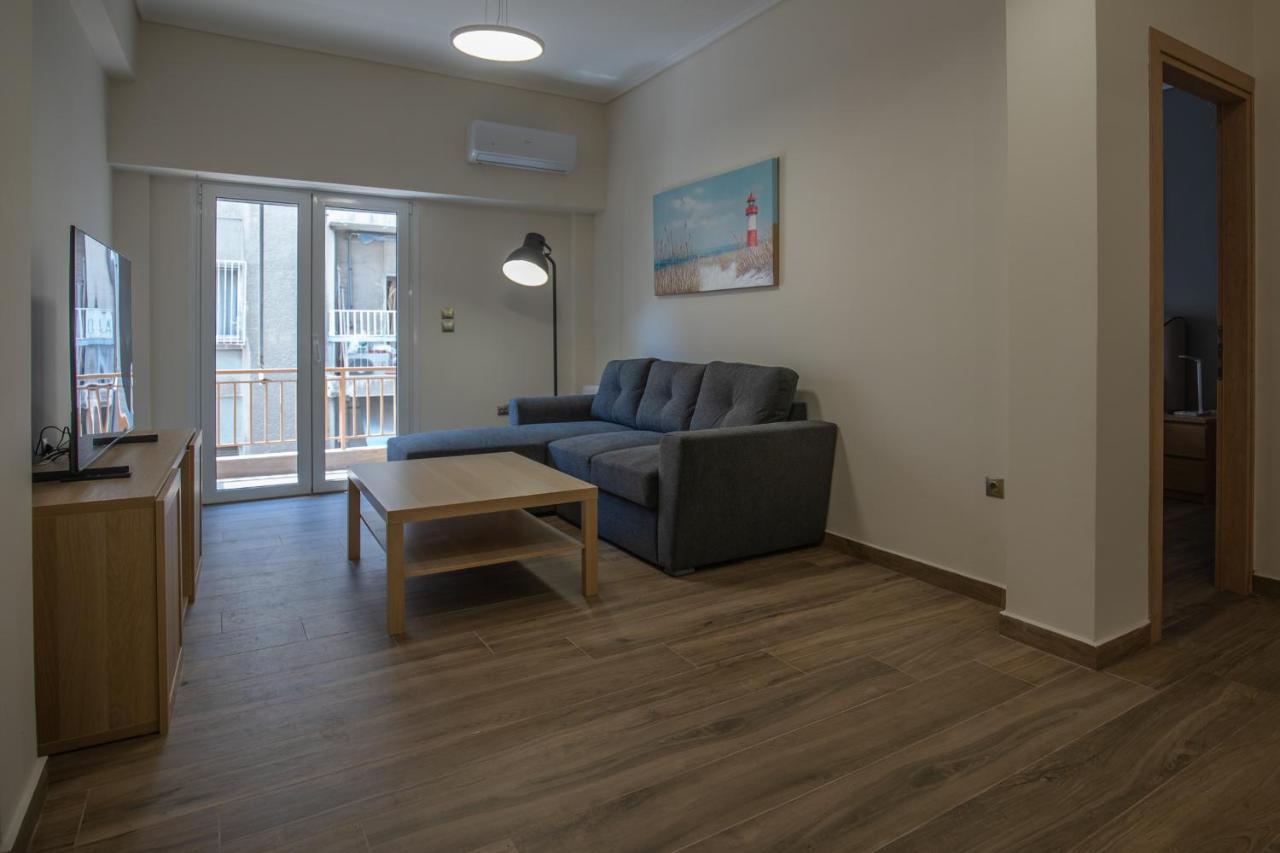 Max Blue Apartment, A Stay Like No Other Pireus Zewnętrze zdjęcie